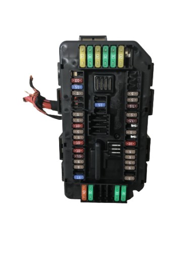 compartment of fuses BMW 1 F20 LCI 9389068