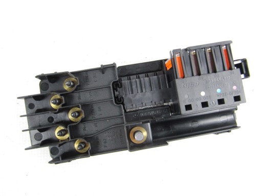 compartment of fuses Mercedes W251 R-klasa