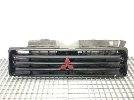 ATRAPA GRILL MITSUBISHI PAJERO II 82-91