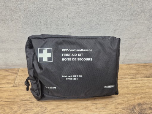BMW OE auto lékárnička FIRST AID KIT 7261178
