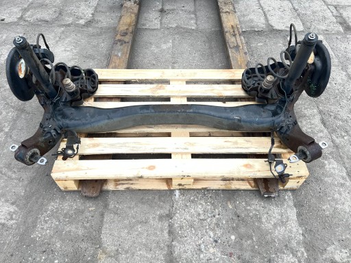 Peugeot 308 II T9 KOMBI 1.5 BlueHDi RINFORZO PARAURTI posteriore Della sospensione completi