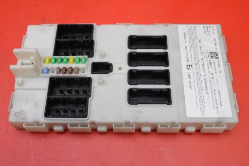 compartment of fuses BDC 9869885 BMW F46 1.5 D 116 KM 18-21