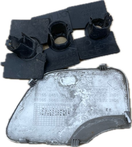 K36 DACIA DUSTER 2 II Halter KOSZYKI Verschlußstopfen PDC heck 850222027R