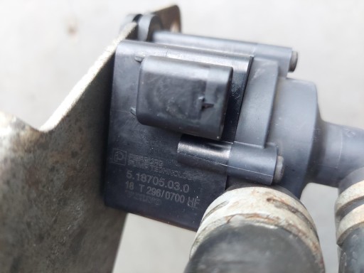 Pompe eau moteur auxiliaire Support plaque 31368042 VOLVO S60 III V60 II 2.0 D 3