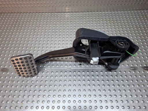 PEDAL Bremse A2052920007 MERCEDES C-KLASA W205 E-KLASA W213 LIFT AMG
