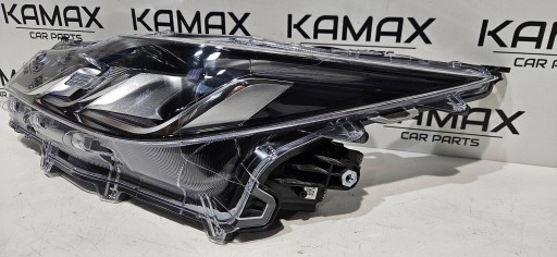 Reflektor left side Toyota Corolla E210 E21 8115002T31
