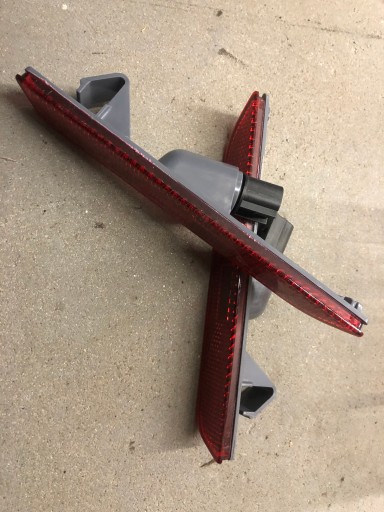 8485648468 - Ford Mustang 2010 2013 2014 габаритный фонарь