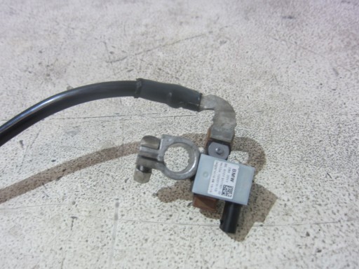 BMW X1 F39 F45 F48 Borne cable pôle négatif Cables batterie 61216821206 9117831
