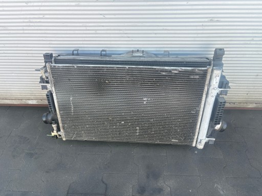 KOMPLET chladiče Z WENTYLATOREM OPEL ASTRA J 13352273 0130308454