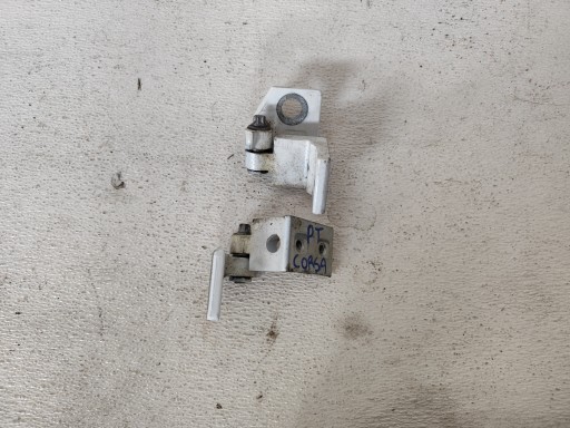 OPEL CORSA E 2015 5D hinges door right rear part KOMPLET