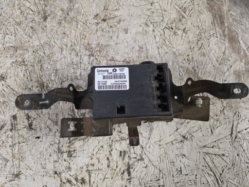 68217267AA - Dodge durango wd grand cherokee контролер правого сидіння