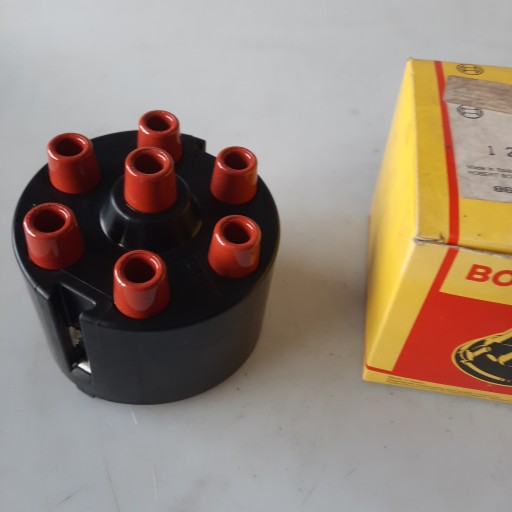 Крышка распределителя зажигания bosch 1 235 522 362 opel 2.5-3.0 -94