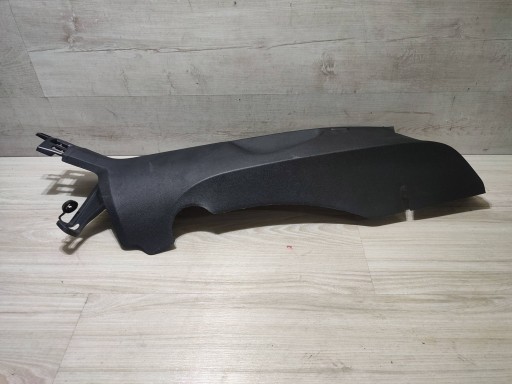 Skoda Scala 2020 rear part side right cover upper seat of the rear