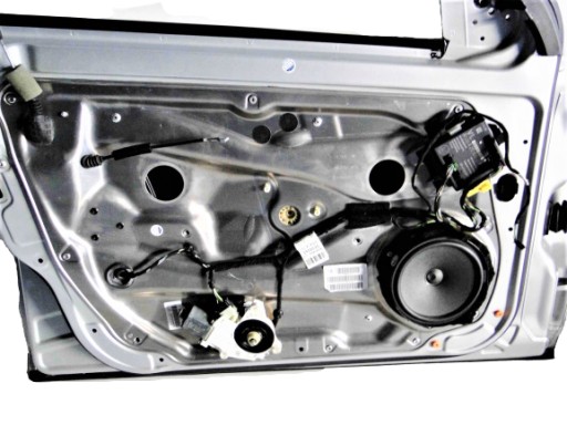 MERCEDES модуль в лівій передній Двері A2128203385