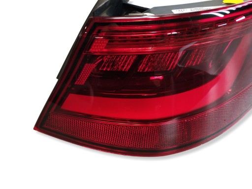 Audi A3 S3 8V HB 3-door light rear right rear part 8V3945096A