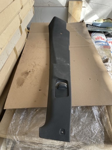 Кришка правої стійки SPRINTER 910 907 A9076903200