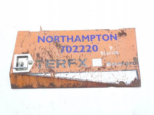 WOZIDŁO_BENFORD_TEREX_6001_OSŁONA_KLAPA_SILNIKA - САМОСВАЛ BENFORD TEREX 6001 КРЫШКА КАПОТА ДВИГАТЕЛЯ