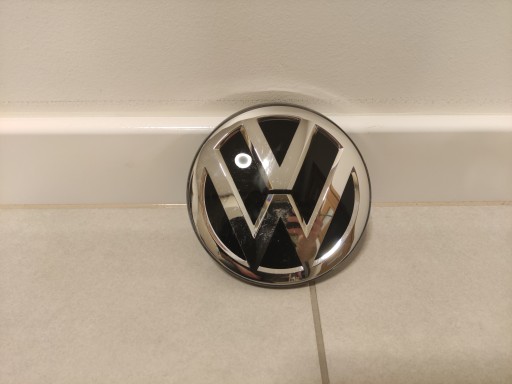 Емблема в решітку радара VW T-ROC 2G0853601C