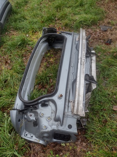 ЗАДНИЙ РЕМЕНЬ AUDI A3 КАБРИОЛЕТ 2012 ГОДА