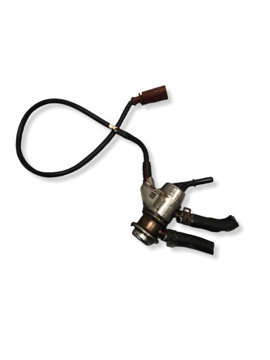 injektor, dizna injektor, dizna ADBLUE AUDI Q5 LIFT 4H0131113E