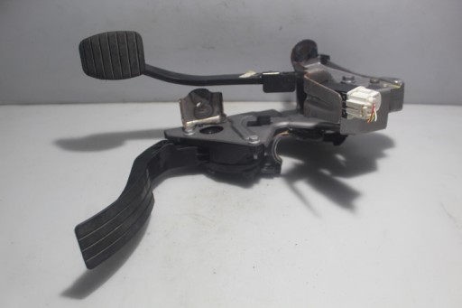 ПЕДАЛІ ГАЛЬМА І ГАЗУ RENAULT CLIO IV 0.9