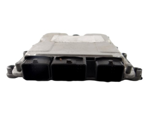 control unit of the engine PEUGEOT 307 0 281 010 779