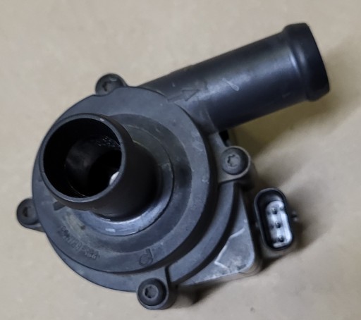 supplementary pump CYRKULACJI of water of gas VOLVO XC90 II 2.0 D XC60 V90 2 OE
