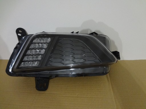 VW POLO VI 6 2G DRL LED 17- ГАЛОГЕННА ПРАВА ПЕРЕДНЯ 2G0941662B