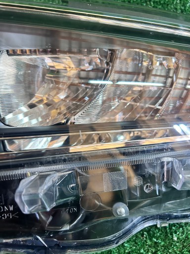 REFLEKTOR left TOYOTA RAV4 V FULL LED