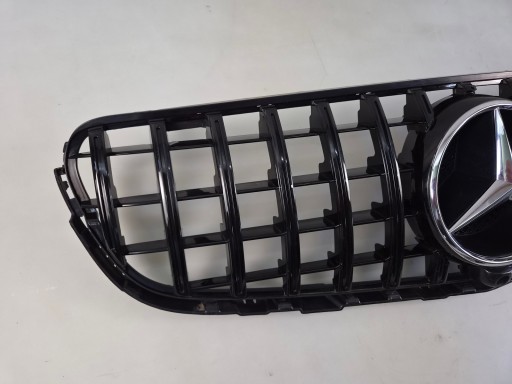 grill grille radiator below kamere logo MERCEDES GLC X253 C253 W253