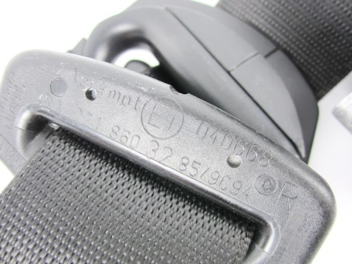 tension belt safety front right Mercedes W221