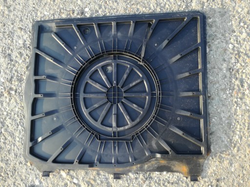 Couverture tablier moteur Roues de la roue de secours MERCEDES W201 2016931633