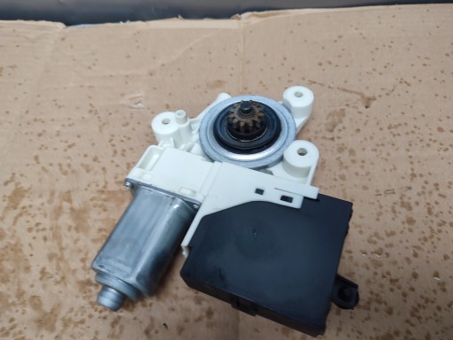 mini motor windows right rear part VOLVO S40 II V50 30739184AC