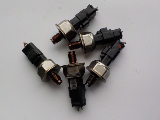 FORD MONDEO FOCUS 2.0 TDCI Capteur Pression Carburant 55PP03-02 9307Z511A