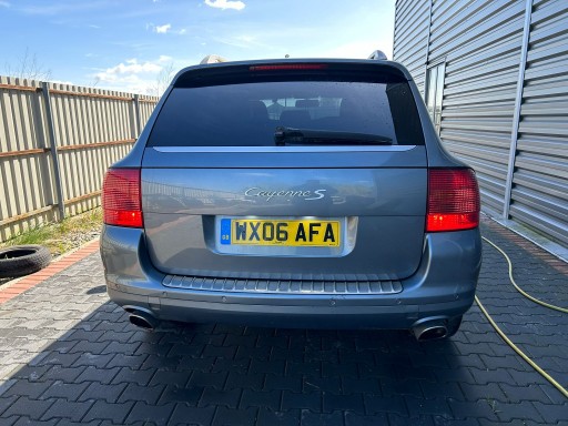complete rear part PORSCHE CAYENNE and LD7Z trunk door boot bumper rear part lights rear part