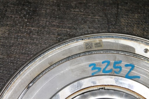 3252. wheel flywheel MERCEDES A6540306900