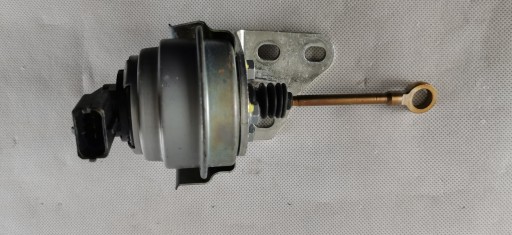 КЛАПАННАЯ ГРУШКА ТУРБОКОМПЕНСАТОРА IVECO 2.3 5801922491