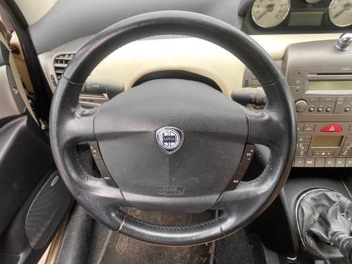 Lancia Ypsilon 03-09 steering wheel, MULTIFUNKCJA Z airbag POWIETRZNA leather