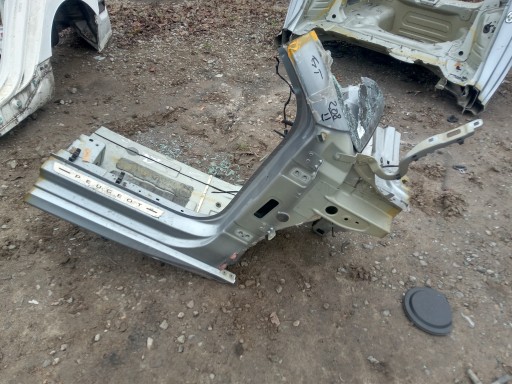 PEUGEOT 208 II ПЕРЕДНЯЯ ПРАВАЯ ДВЕРЬ 19-