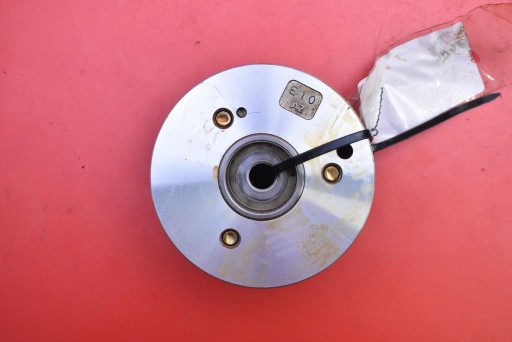 pulley variable phase of the gear 13520-0J011 TOYOTA YARIS 2 II 1.3 VVTi