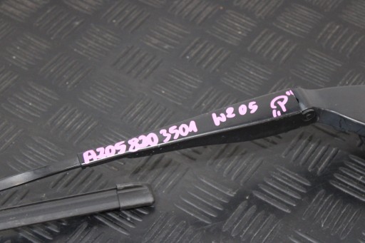 wiper right wiper arm right A2058203501 MERCEDES C-KLASA W205