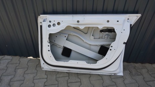 MERCEDES EQE V 295 - door right front