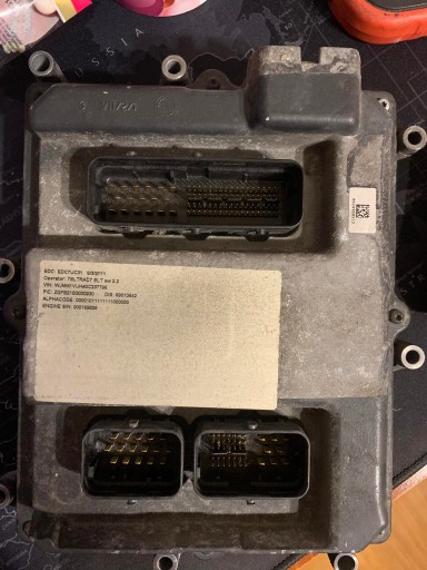 0281020048 - Edc7u31 контроллер двигателя iveco stralis