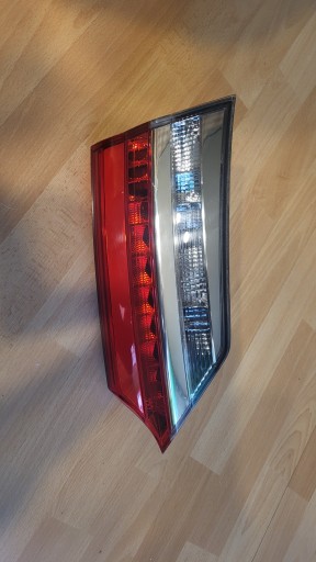 81590-02A20 - Ліва світлодіода Corolla E16 E18 Задня лампа