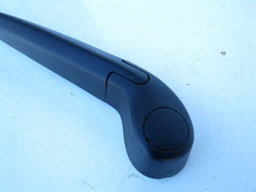 wiper arm rear part rear. 30663892 VOLVO V70 III XC70 II