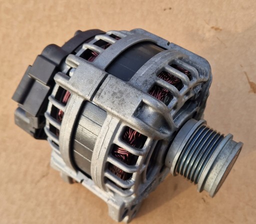 ALTERNATOR 05L903026N 140A VW SKODA IDEAL Original wie neu