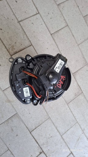 tOPENÍ klími ventilátor Renault Kadjar 61A142586103
