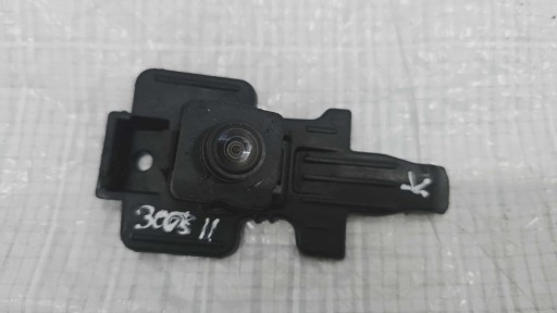 Кронштейн камеры в переднем бампере peugeot 3008 ii 9809301080