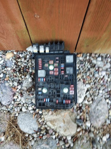 84016065 - Chevrolet Volt 2016-84016065 КОРОБКА ЗАПОБІЖНИКІВ