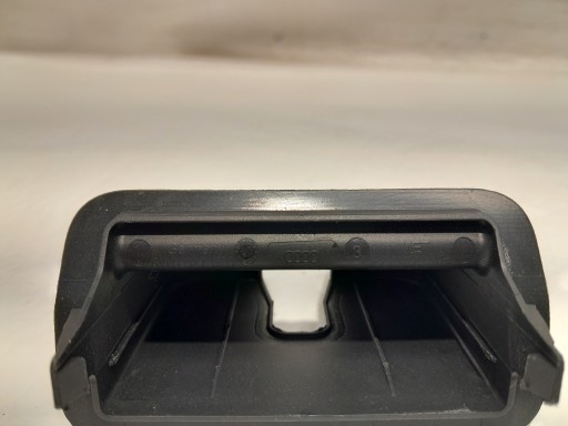 AUDI A4 B9 LIFT Couverture tablier moteur de la serrure du capot Arrière 8W5827520